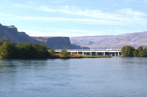 Deschutes River near its mouth on the Columbia River